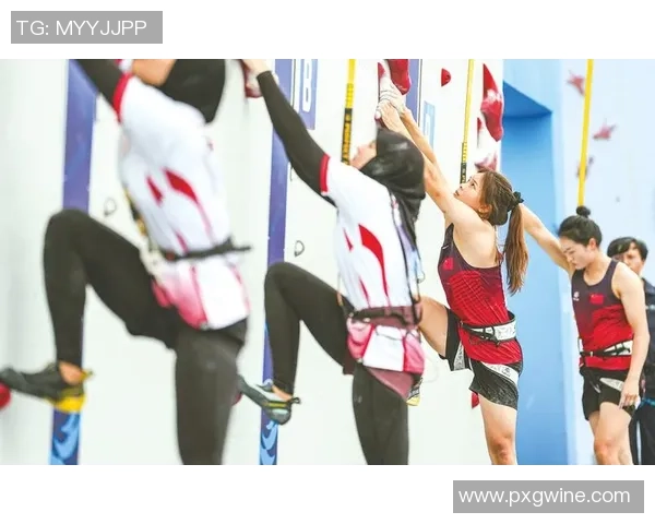 成都攀岩队的整体压制揭秘与攀岩深度的完美结合探讨